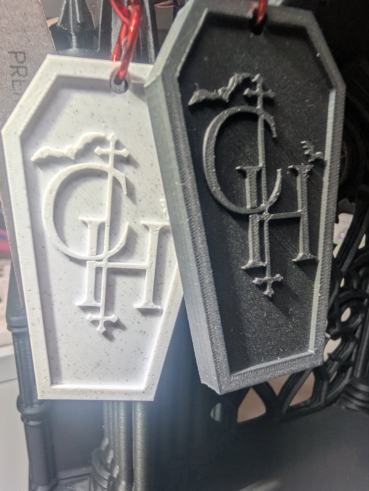 Claws of Hatred - NFC Keychain image 1