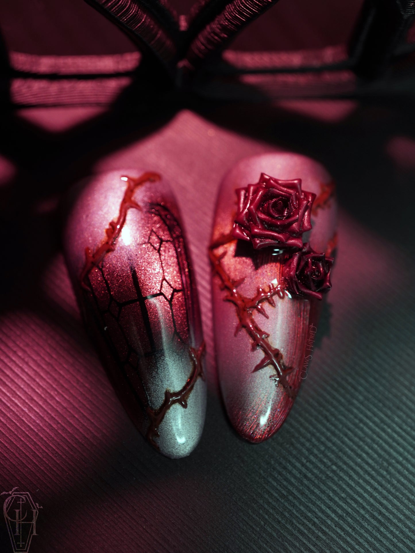 [Curated Collection - Love & Deepspace] Silverwing Fiend image 3