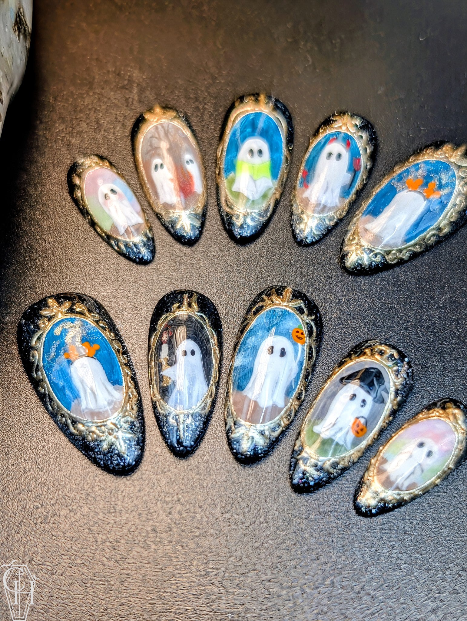 [Curated Collection - Spooky] Spectral Portraits image 1